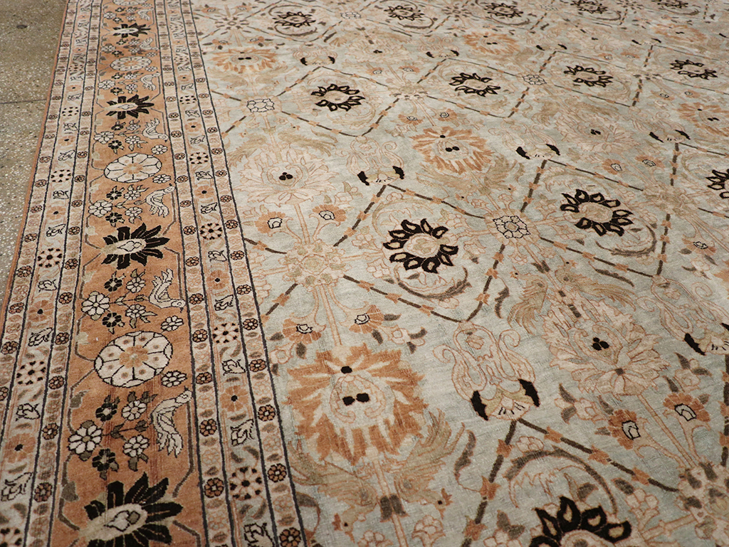 Antique Persian Varamin Room Size Carpet, No.31611 - Gsblank