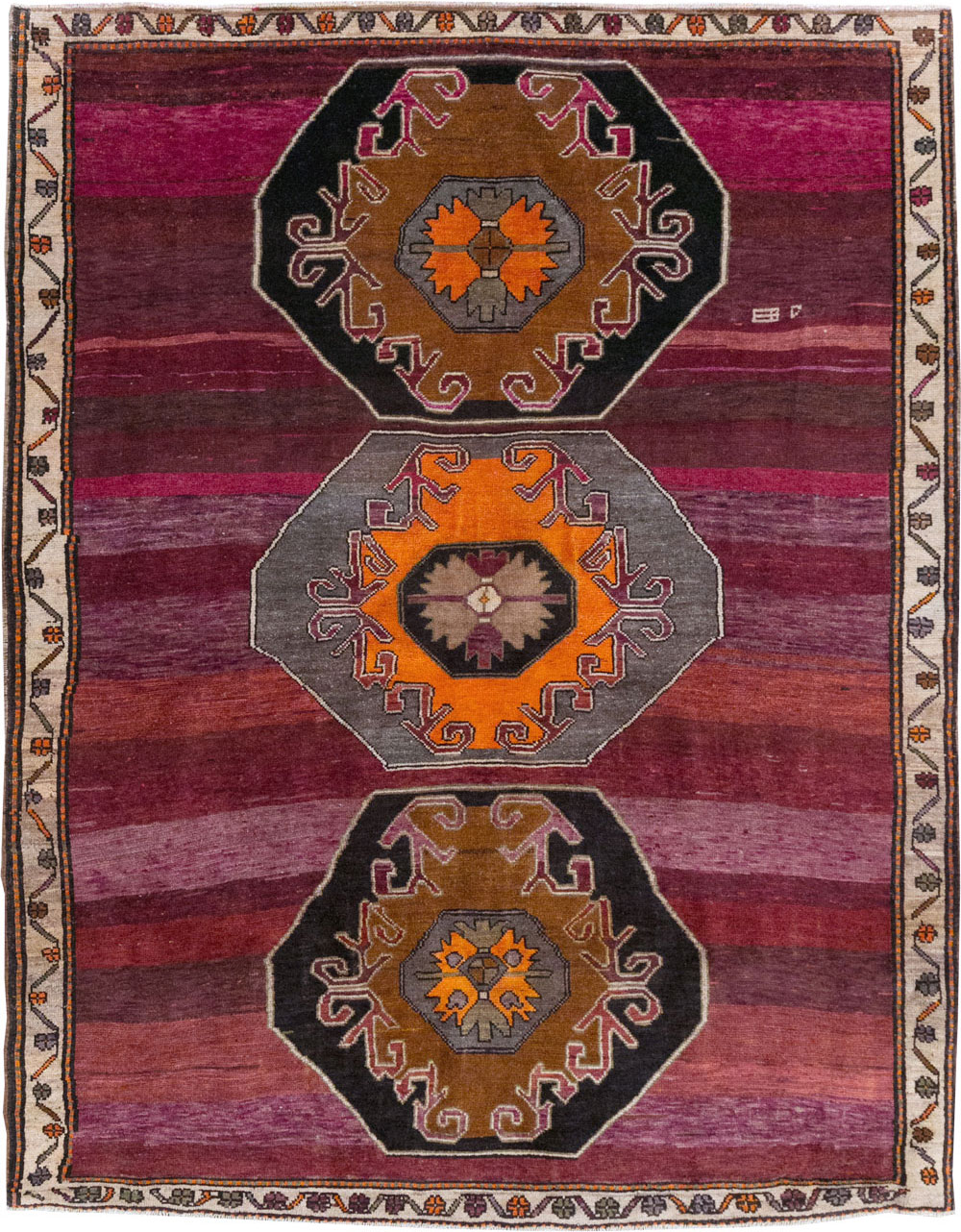 Vintage Turkish Anatolian Small Tribal Room Size Carpet, No.31629 - Gsblank