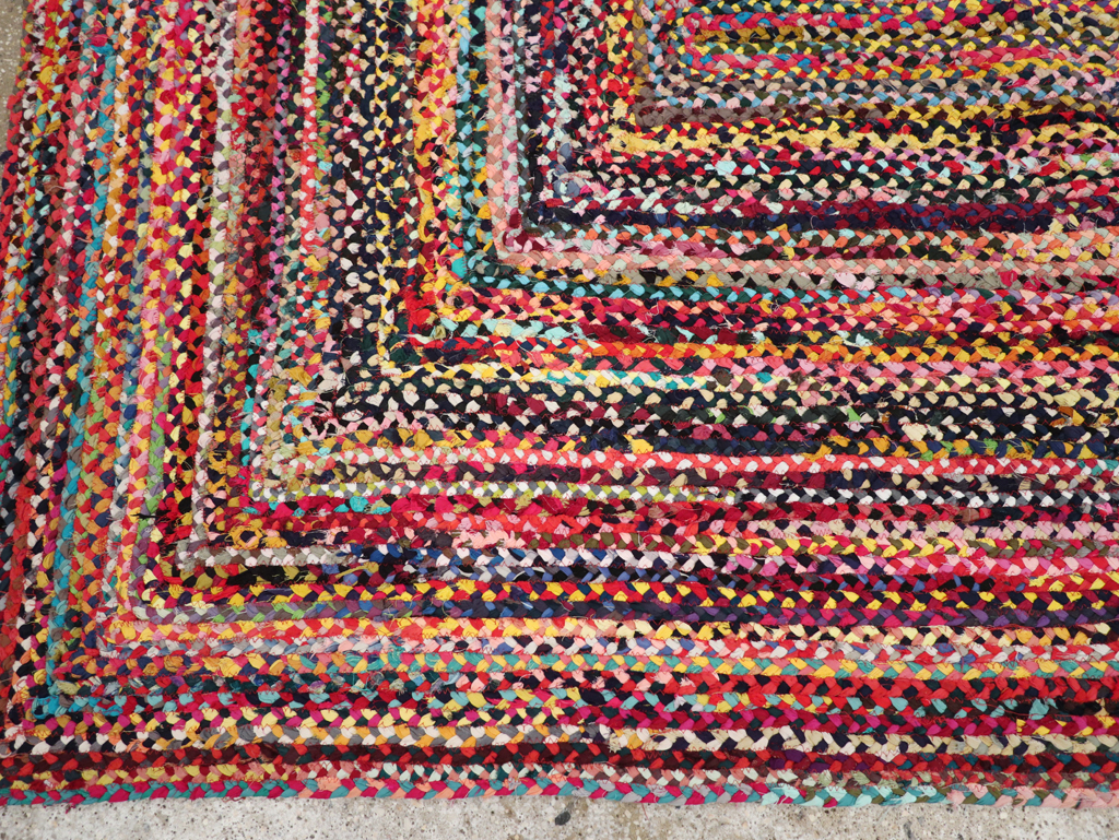 Vintage American Braided Accent Rug, No.31643 - Gsblank