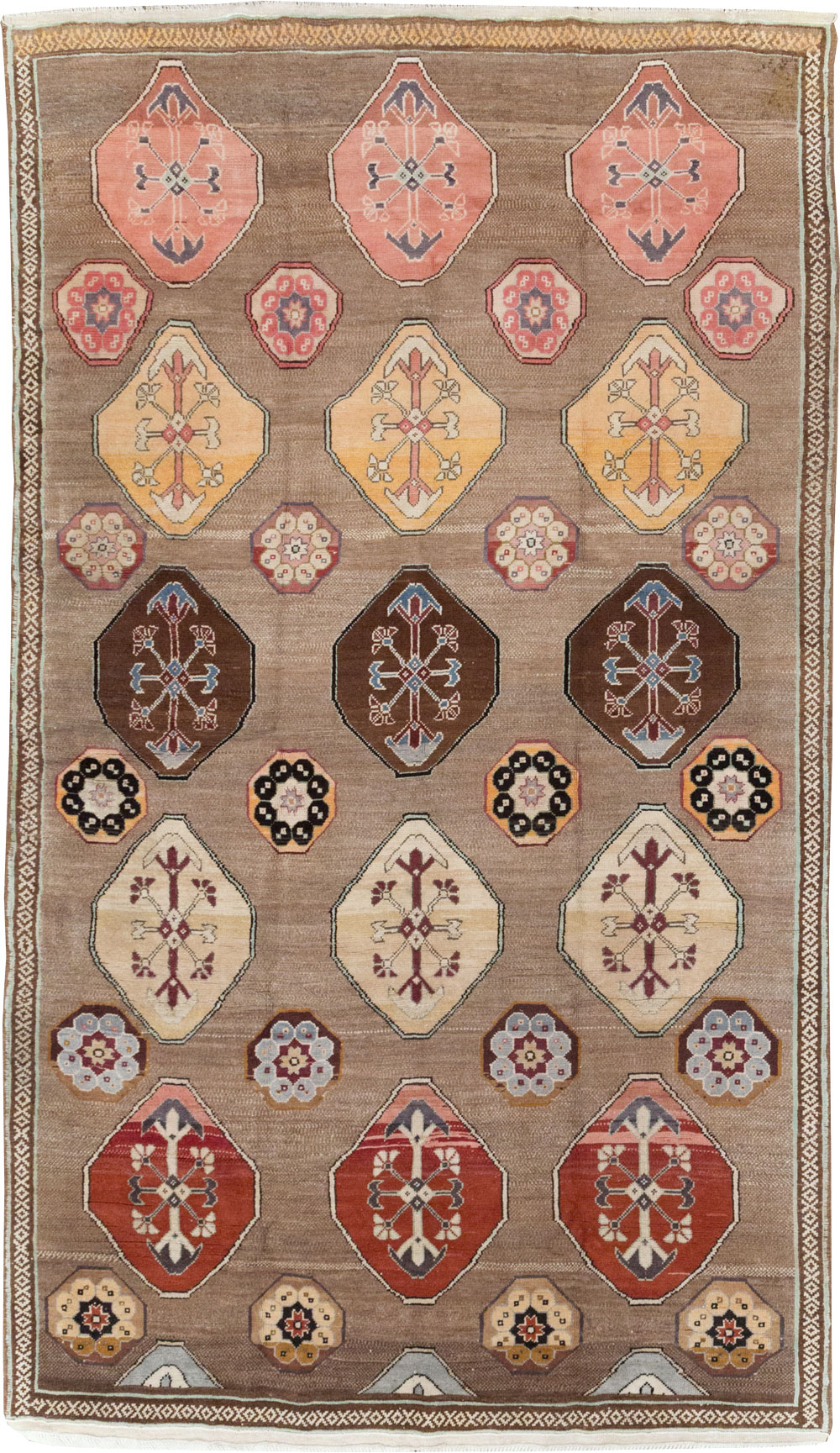 Vintage Turkish Anatolian Tribal Room Size Carpet, No.31649 - Gsblank