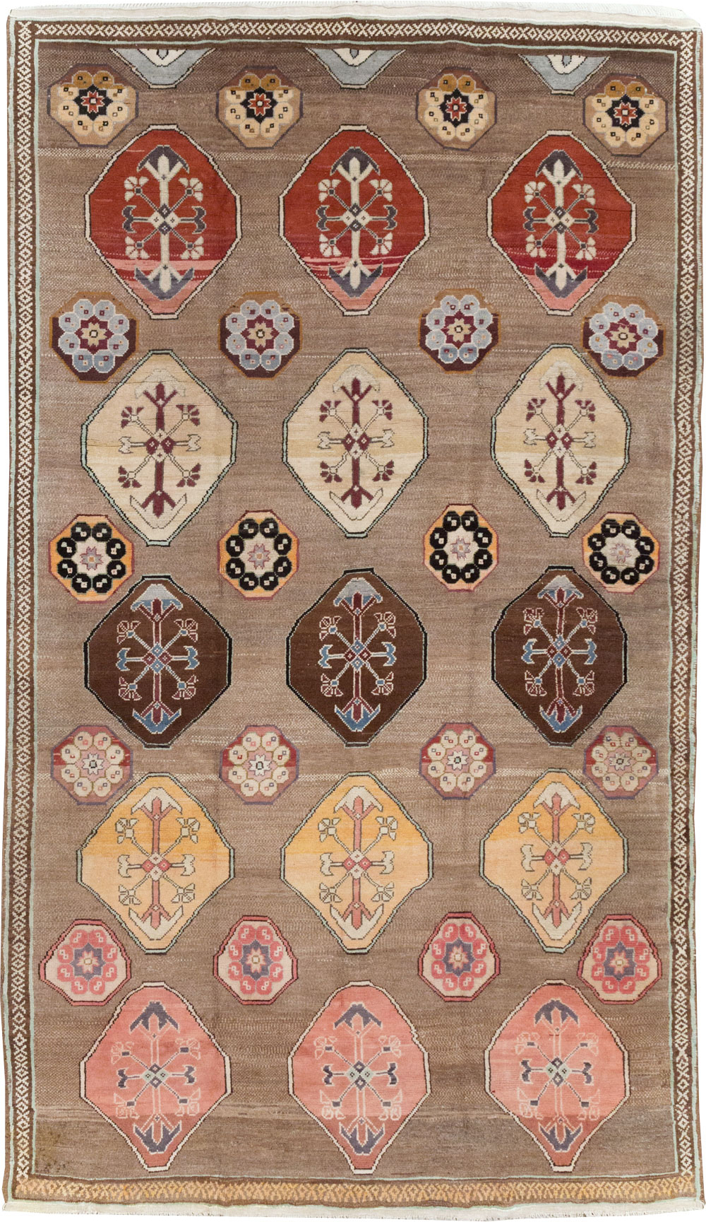 Vintage Turkish Anatolian Tribal Room Size Carpet, No.31649 - Gsblank