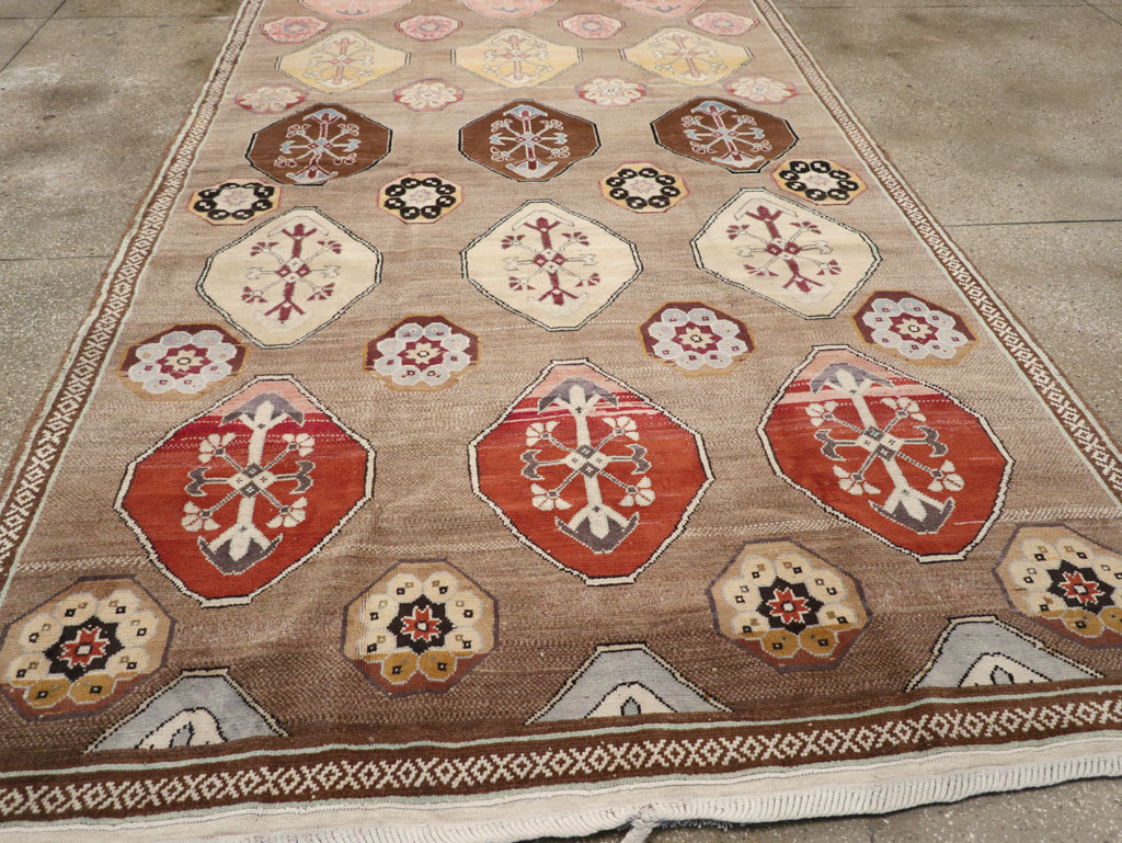 Vintage Turkish Anatolian Tribal Room Size Carpet, No.31649 - Gsblank