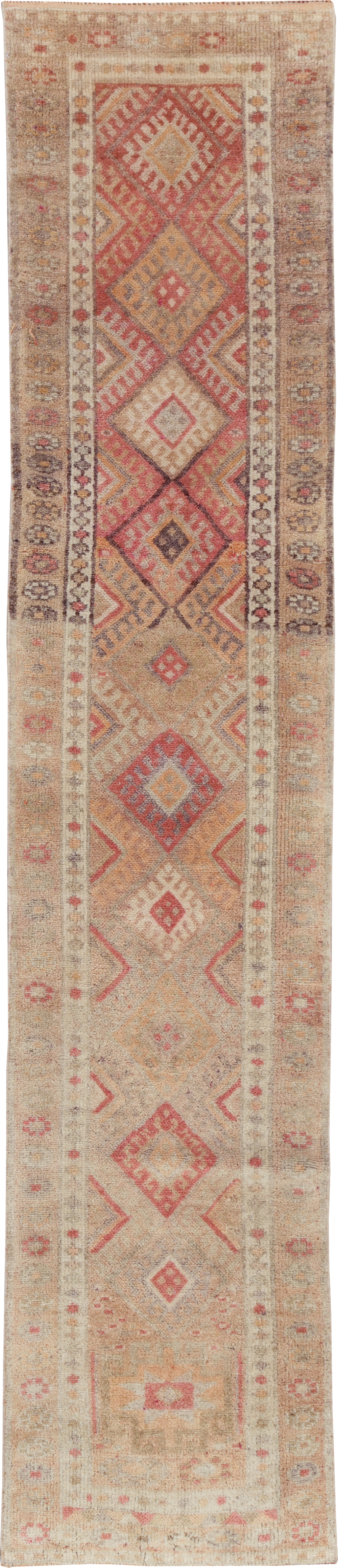 Vintage Turkish Anatolian Small Runner, No.31652 - Gsblank