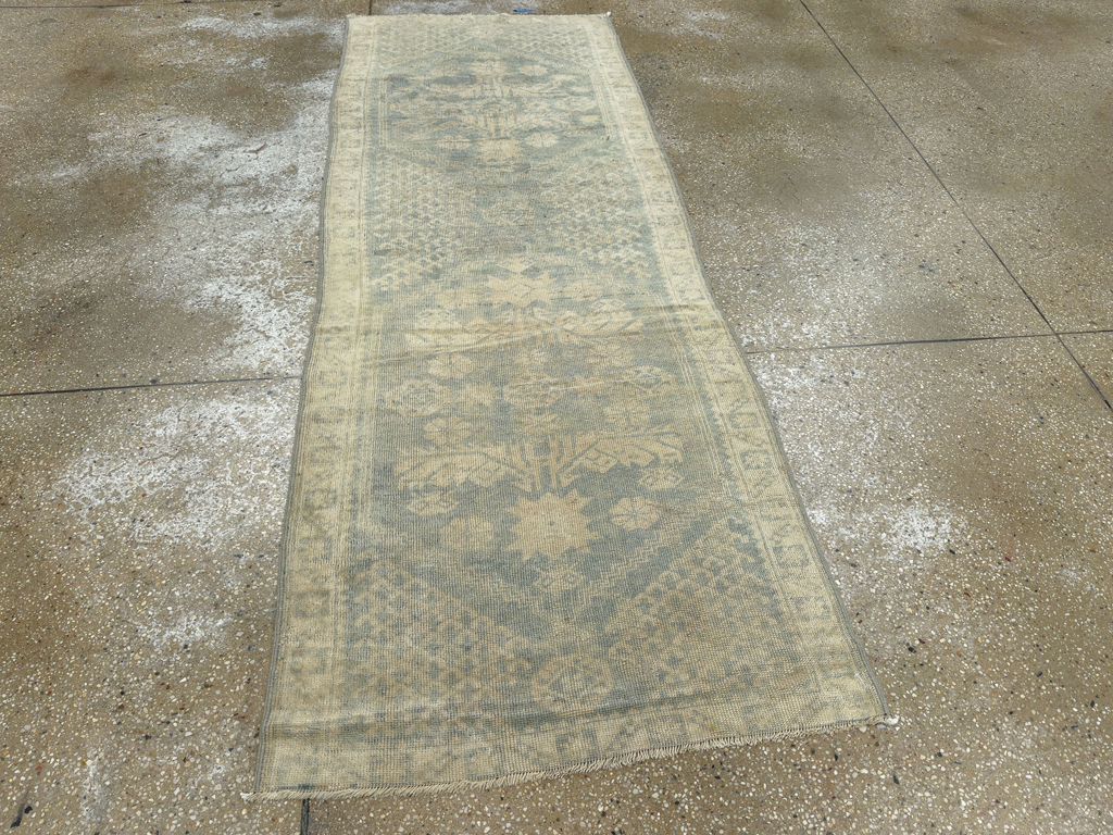 Antique Turkish Anatolian Small Runner, No.31654 - Gsblank