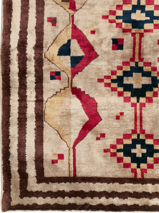 Vintage Turkish Tribal Art Deco Accent Carpet, No.31655 - Gsblank