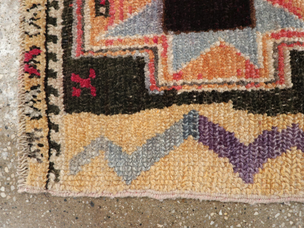 Vintage Turkish Anatolian Throw Rug, No.31664 - Gsblank