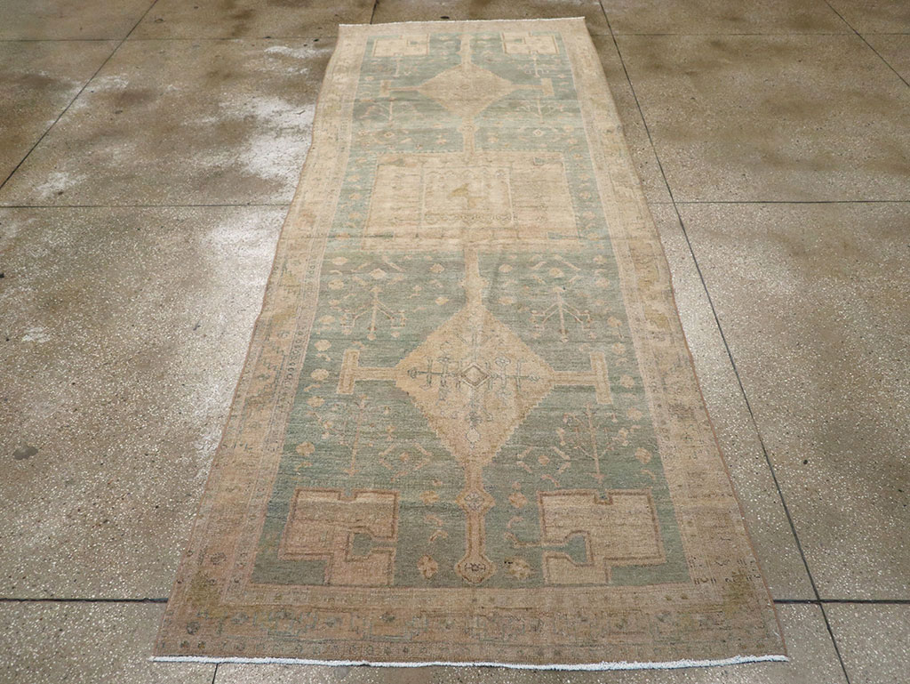 Antique Persian Bidjar Runner, No.31670 - Gsblank