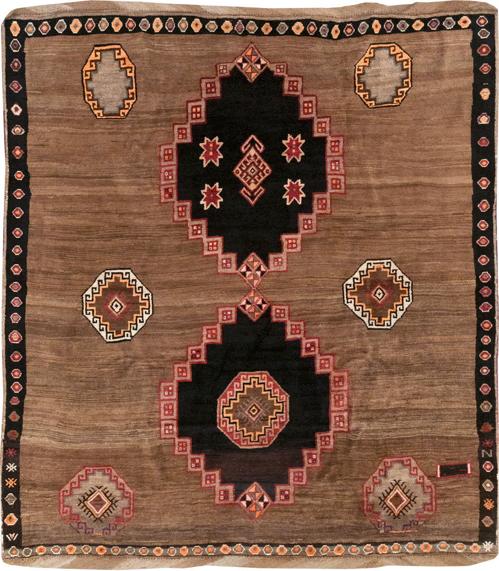 Vintage Turkish Anatolian Tribal Square Room Size Carpet, No.31677 - Gsblank