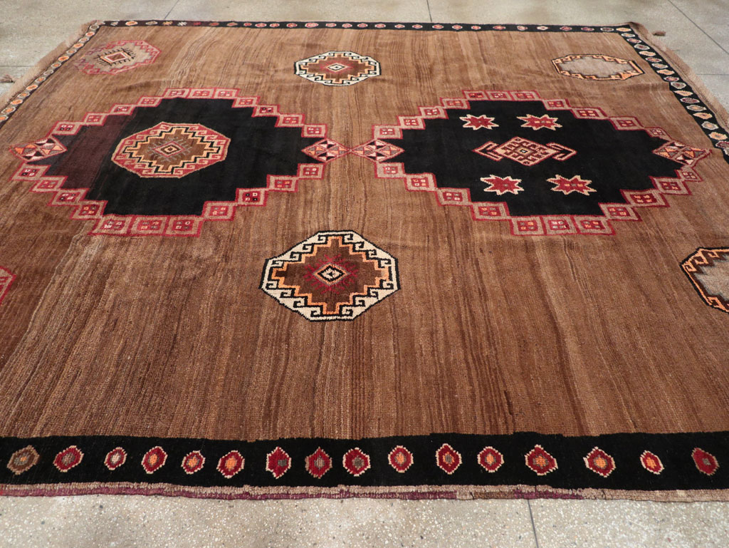 Vintage Turkish Anatolian Tribal Square Room Size Carpet, No.31677 - Gsblank