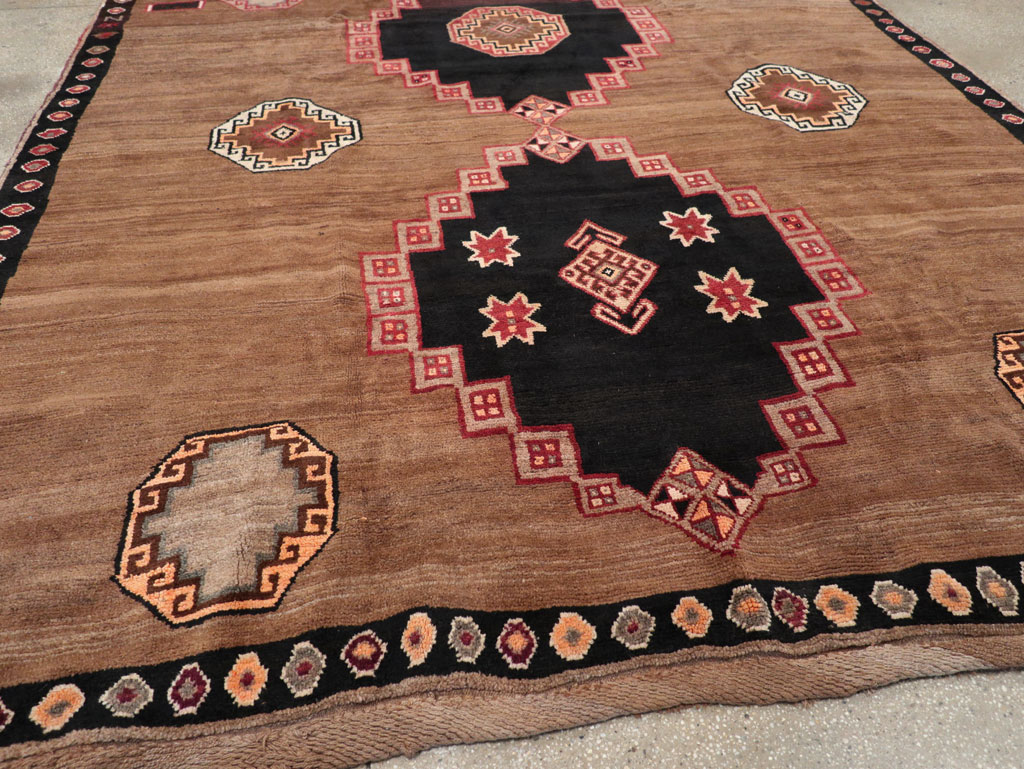 Vintage Turkish Anatolian Tribal Square Room Size Carpet, No.31677 - Gsblank