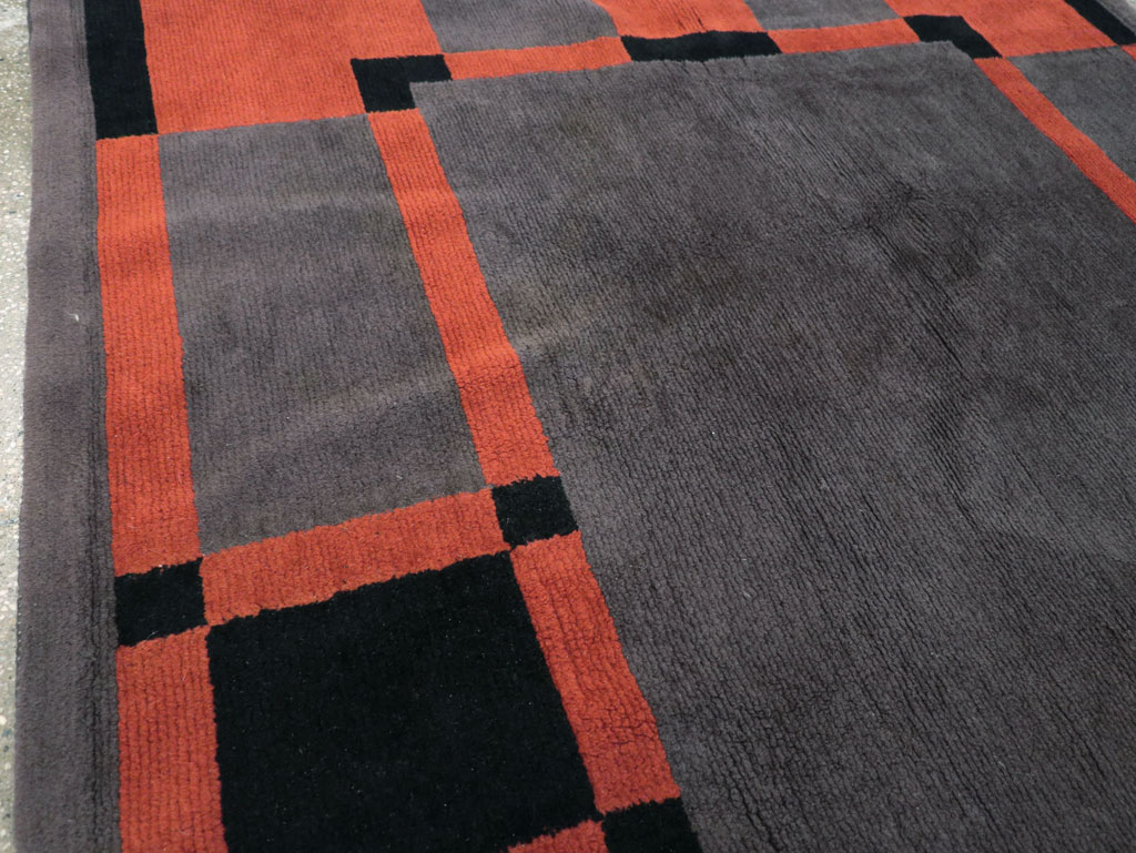 Vintage French Art Deco Accent Rug, No.31683 - Gsblank