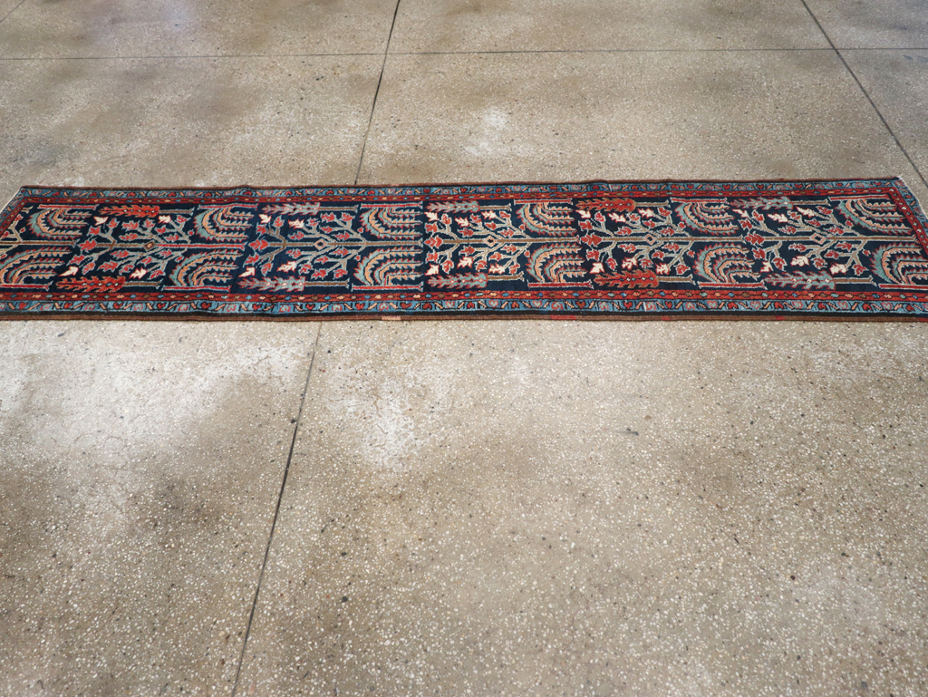 Antique Persian Heriz Runner, No.31684 - Gsblank