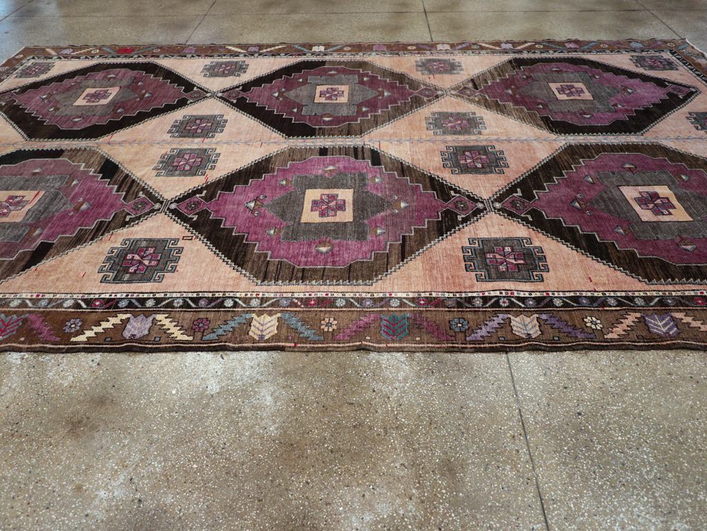 Vintage Turkish Anatolian Tribal Long Room Size Carpet, No.31692 - Gsblank