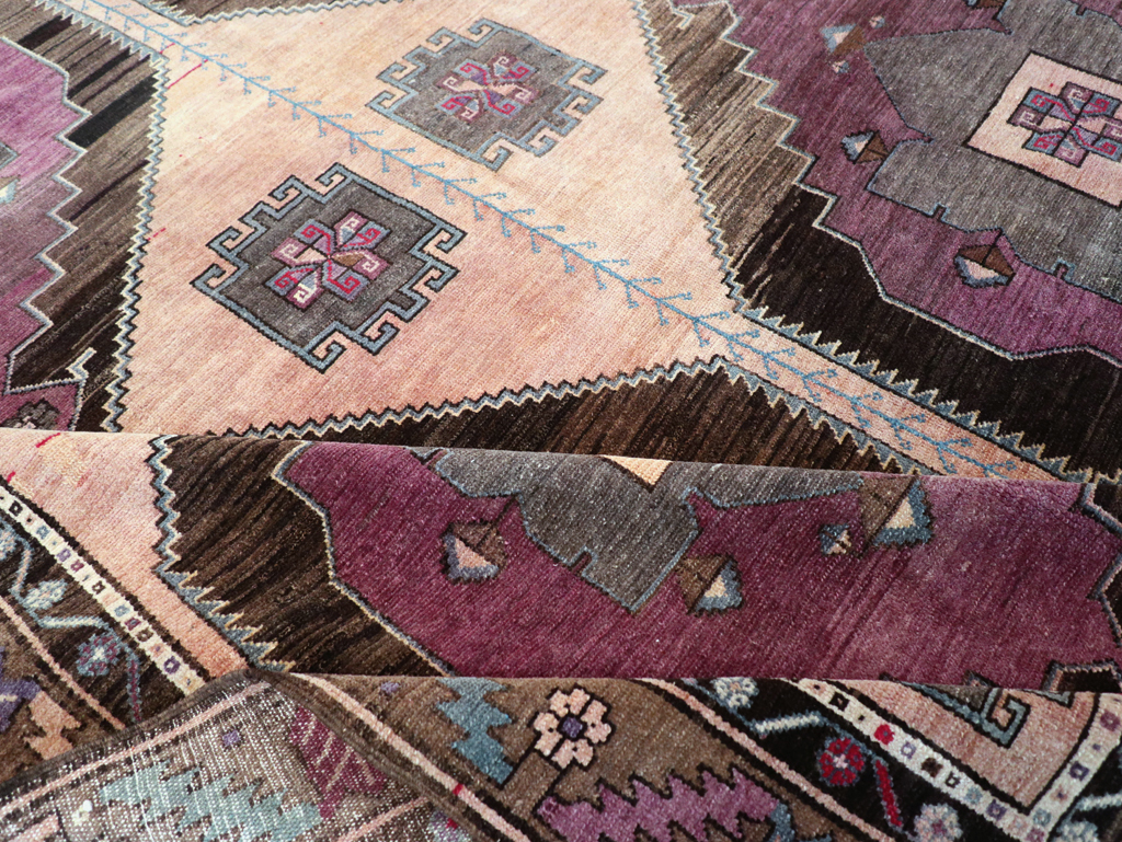 Vintage Turkish Anatolian Tribal Long Room Size Carpet, No.31692 - Gsblank