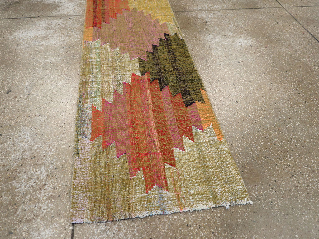 Modern Turkish Flatweave Runner, No.31697 - Gsblank