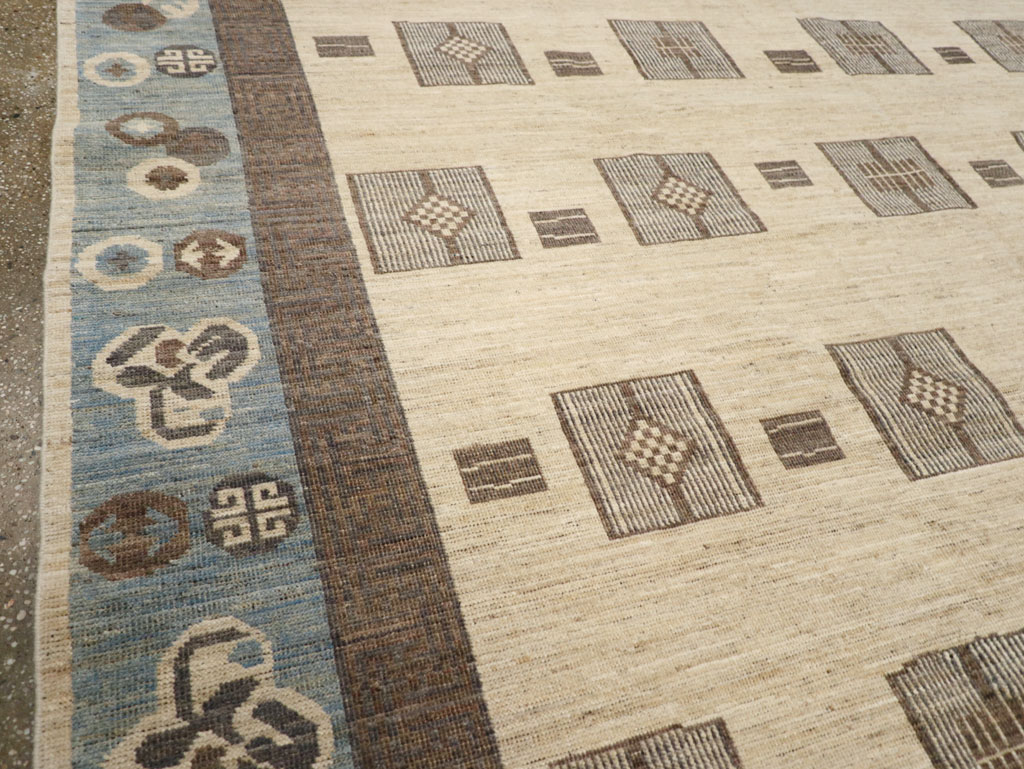 Modern East Turkestan Khotan Room Size Carpet, No.31724 - Gsblank