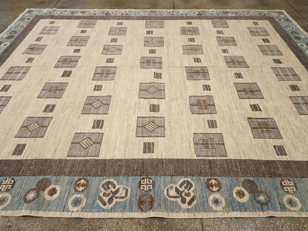 Modern East Turkestan Khotan Room Size Carpet, No.31724 - Gsblank