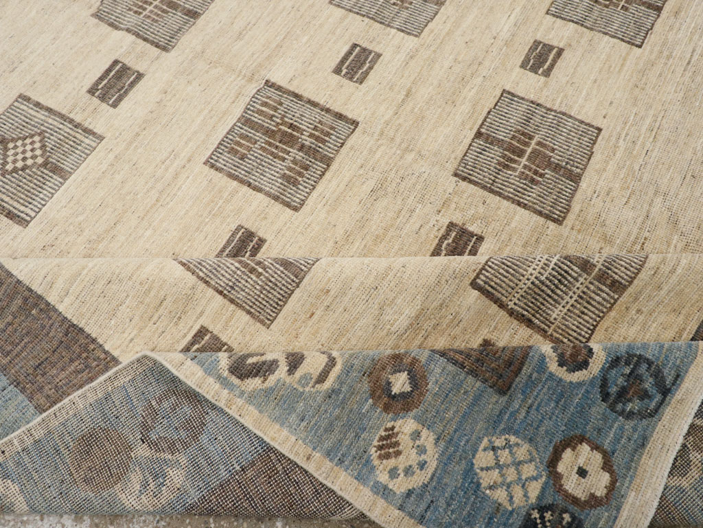 Modern East Turkestan Khotan Room Size Carpet, No.31724 - Gsblank