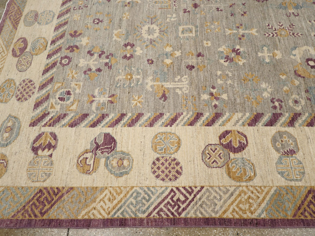 Modern East Turkestan Khotan Room Size Carpet, No.31731 - Gsblank