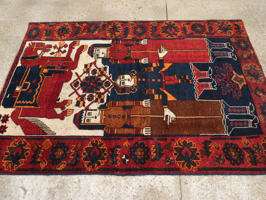 Vintage Persian Bakhtiari Pictorial Rug, No.31749 - Gsblank