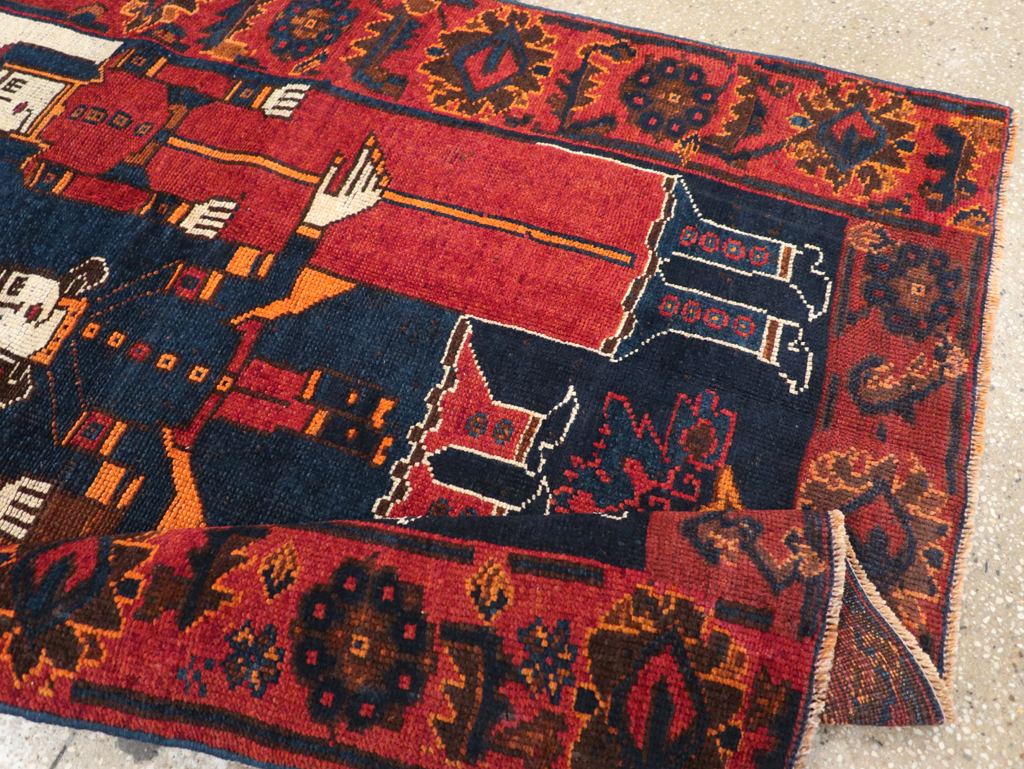 Vintage Persian Bakhtiari Pictorial Rug, No.31749 - Gsblank
