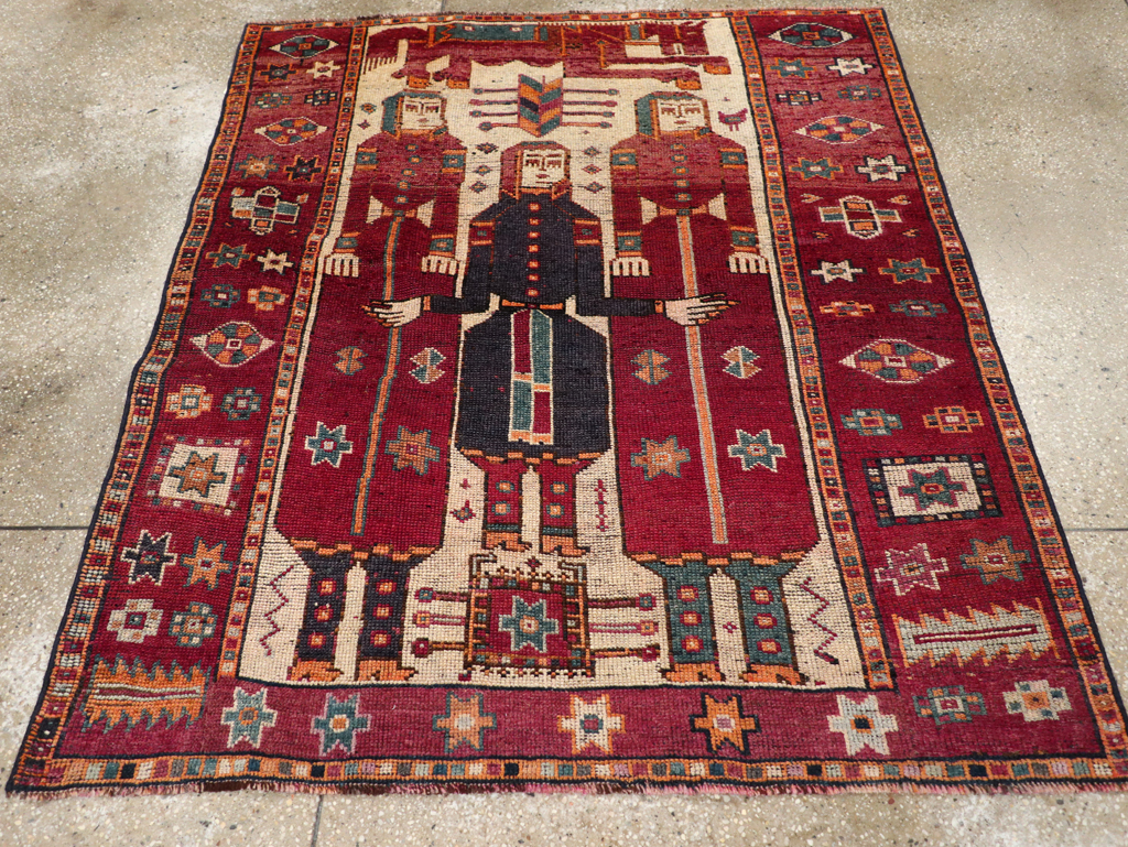 Vintage Persian Bakhtiari Pictorial Rug, No.31752 - Gsblank