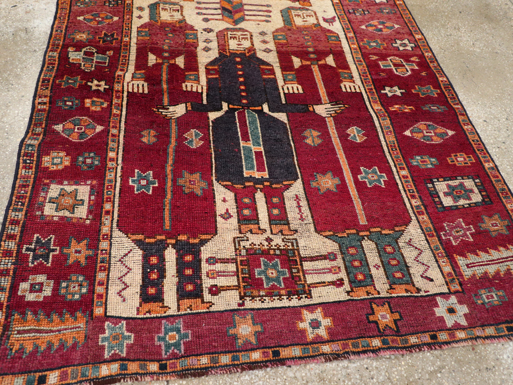 Vintage Persian Bakhtiari Pictorial Rug, No.31752 - Gsblank