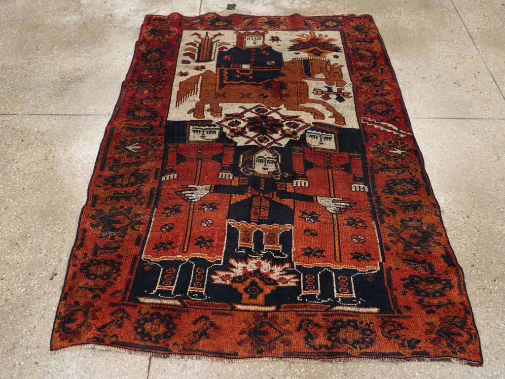 Vintage Persian Bakhtiari Rug, No.31753 - Gsblank