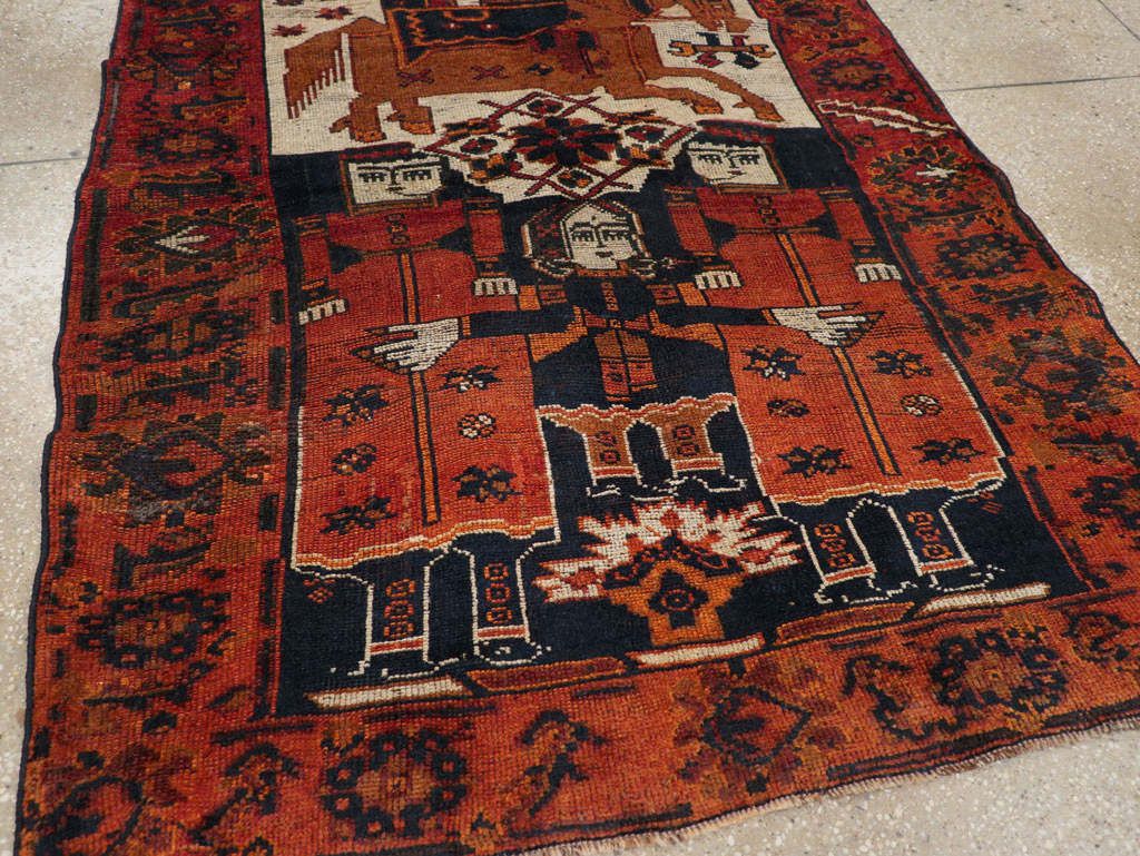 Vintage Persian Bakhtiari Rug, No.31753 - Gsblank