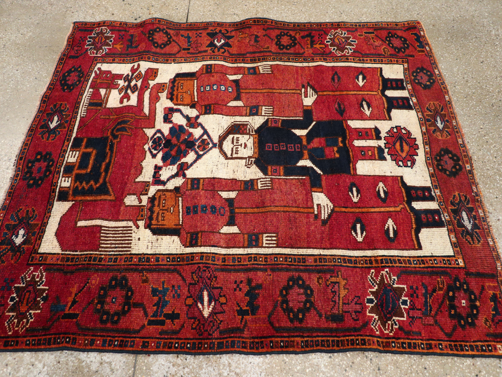 Vintage Persian Bakhtiari Pictorial Rug, No.31754 - Gsblank