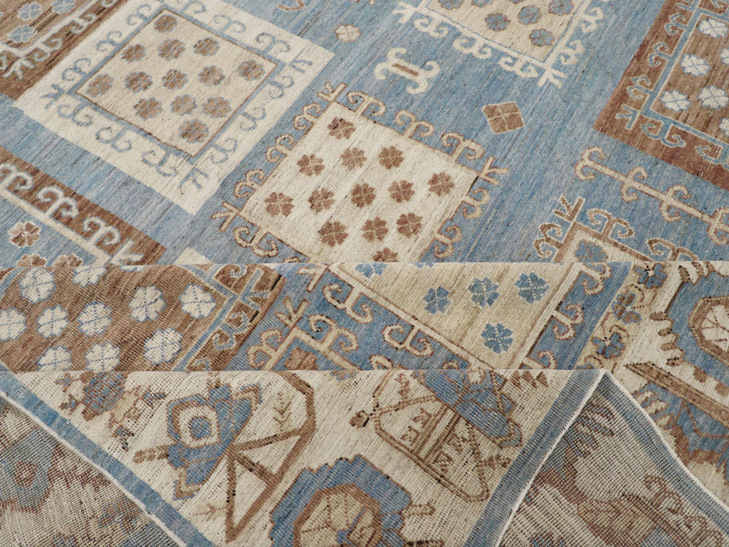 Modern East Turkestan Khotan Room Size Carpet, No.31765 - Gsblank