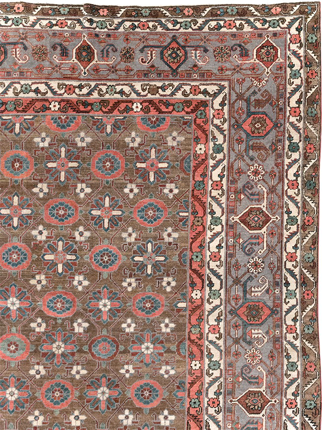 Antique Persian Heriz Large Carpet, No.31774 - Gsblank