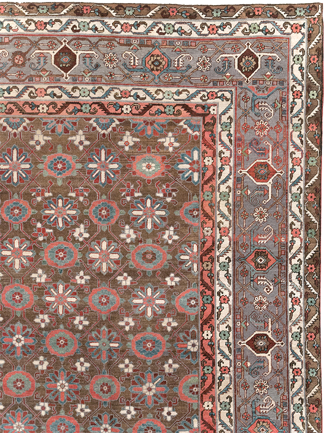 Antique Persian Heriz Large Carpet, No.31774 - Gsblank
