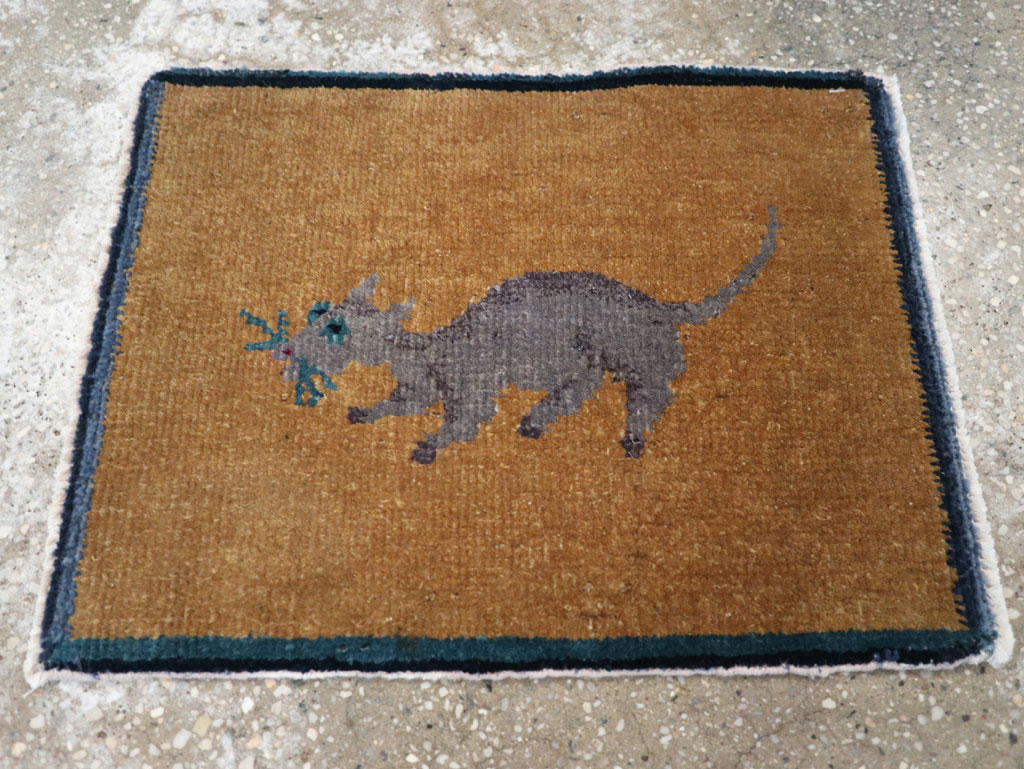 Vintage Chinese Pictorial Rug, No.31815 - Gsblank