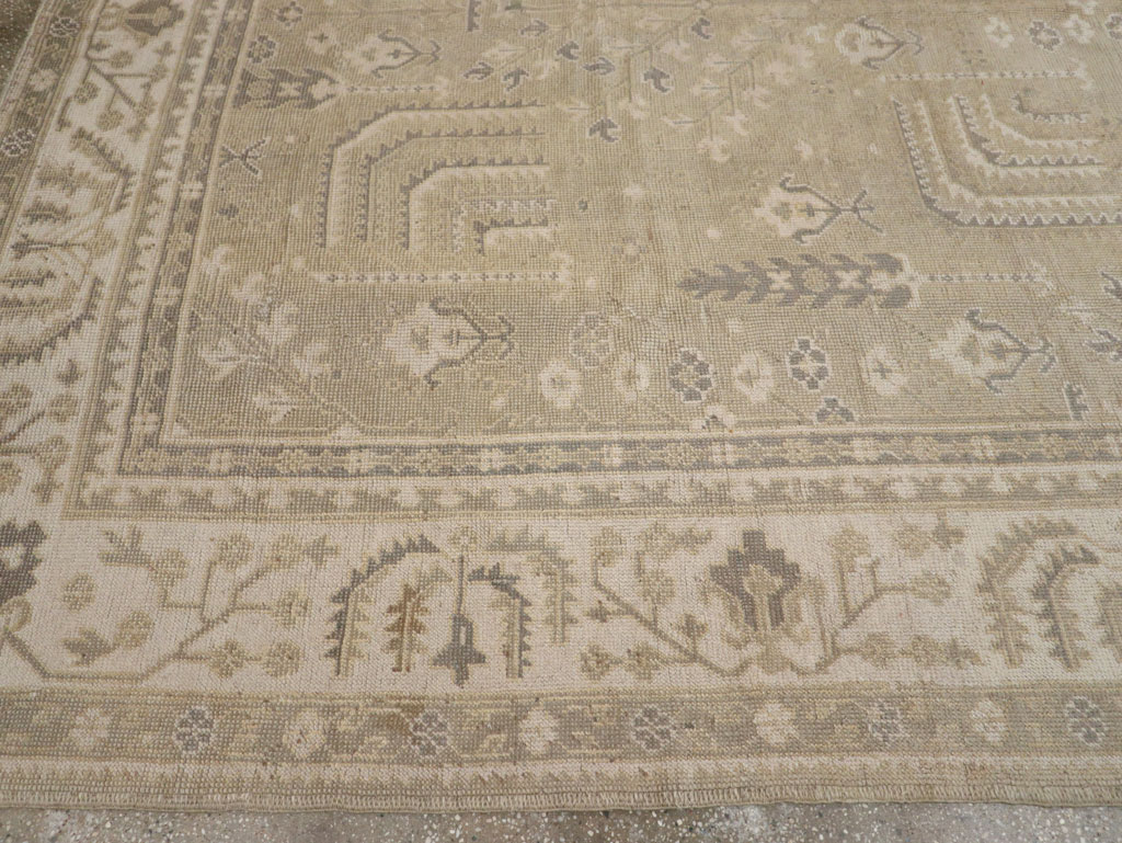 Antique Turkish Oushak Room Size Carpet, No.31826 - Gsblank
