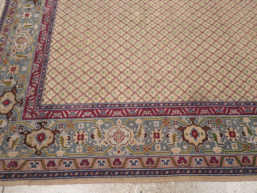 Vintage Indian Room Size Carpet, No.31828 - Gsblank