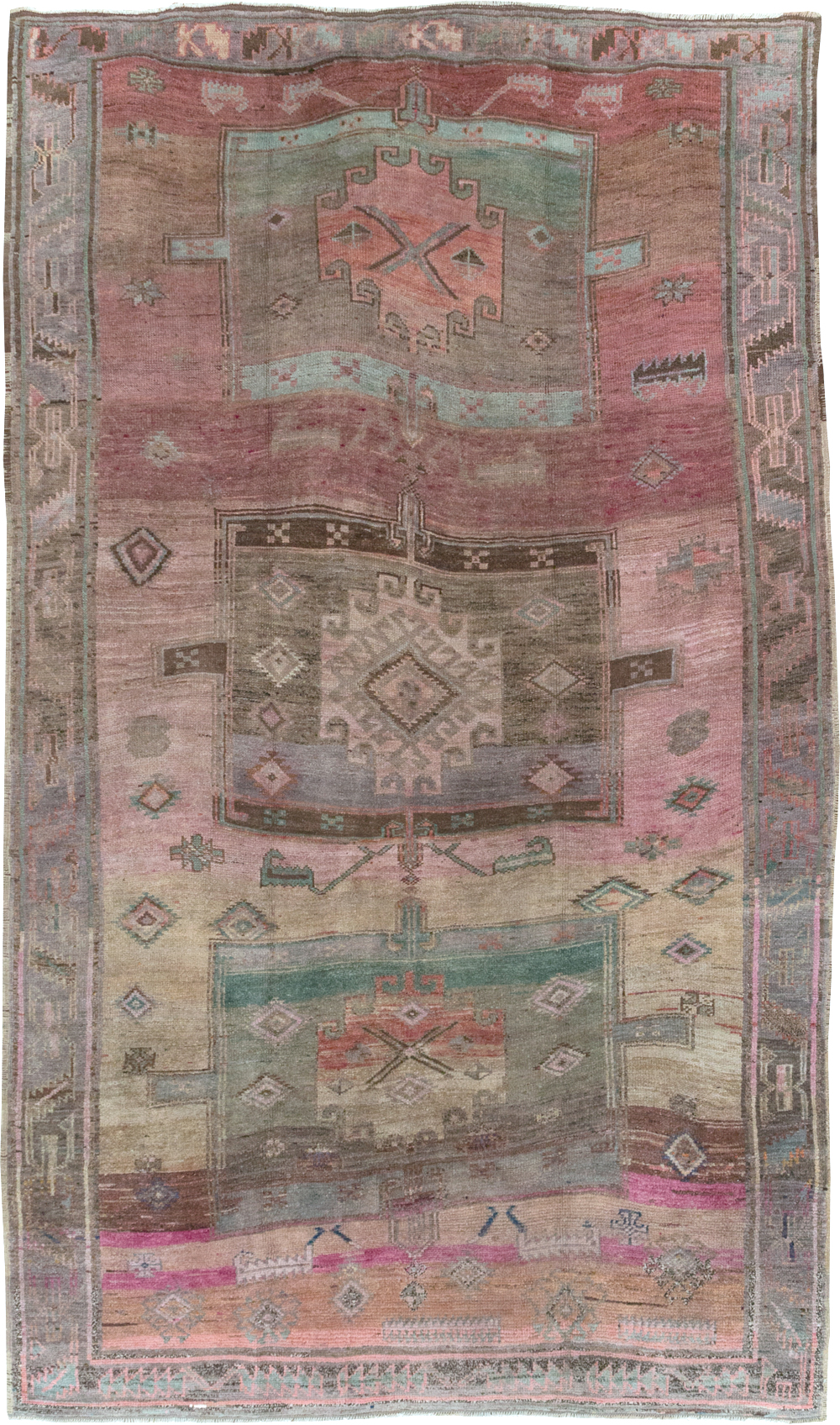 Vintage Turkish Anatolian Tribal Gallery Carpet, No.31830 - Gsblank