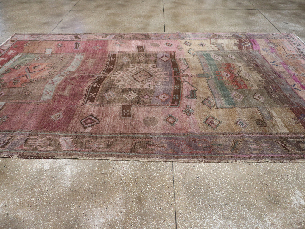 Vintage Turkish Anatolian Tribal Gallery Carpet, No.31830 - Gsblank