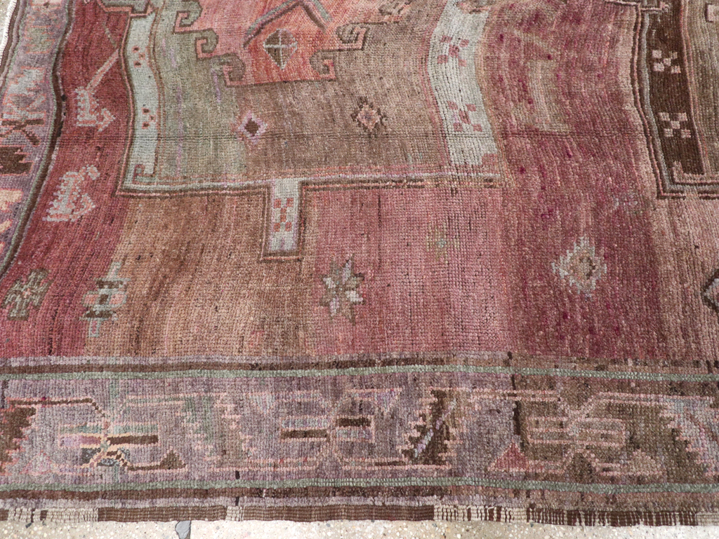 Vintage Turkish Anatolian Tribal Gallery Carpet, No.31830 - Gsblank