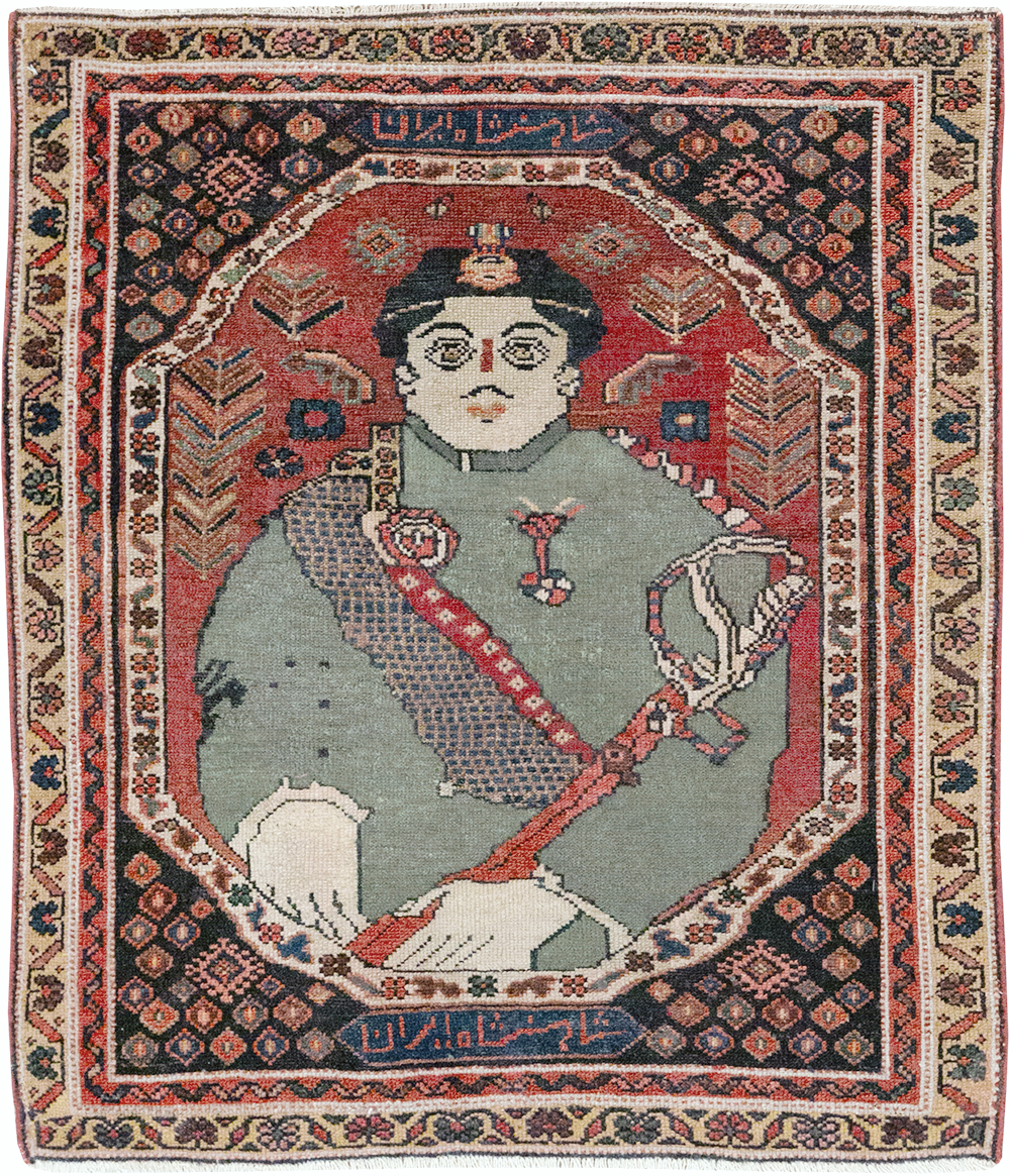 Antique Persian Pictorial Malayer Rug, No.31833 - Gsblank