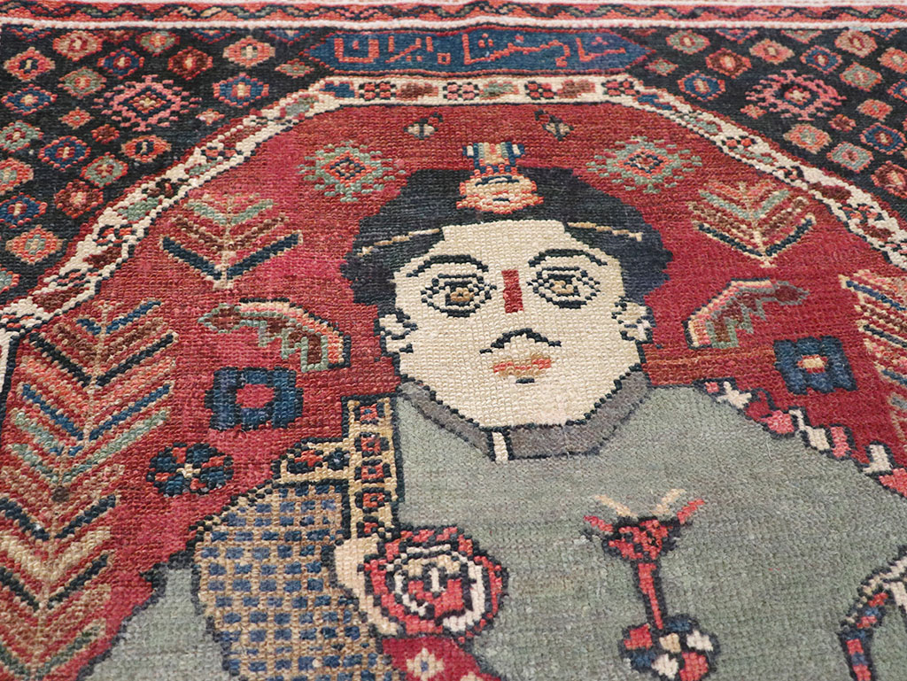 Antique Persian Pictorial Malayer Rug, No.31833 - Gsblank