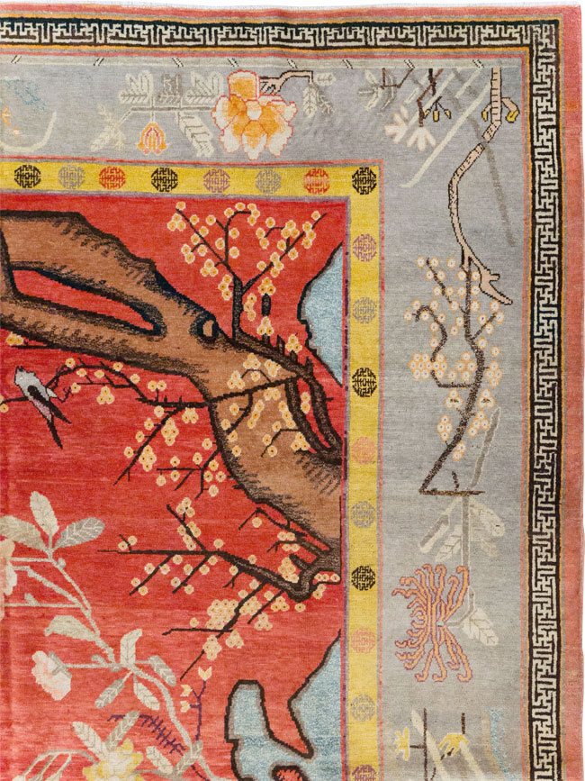 Antique East Turkestan Pictorial Khotan Small Room Size Carpet, No.31844 - Gsblank