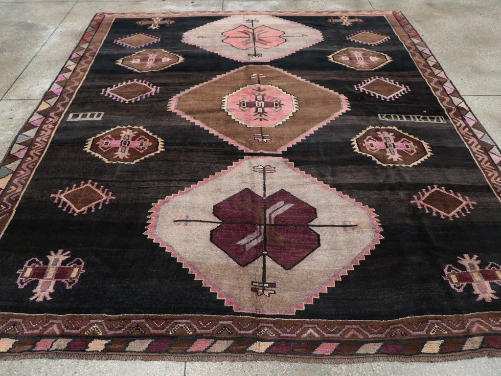 Vintage Turkish Anatolian Room Size Carpet, No.31854 - Gsblank