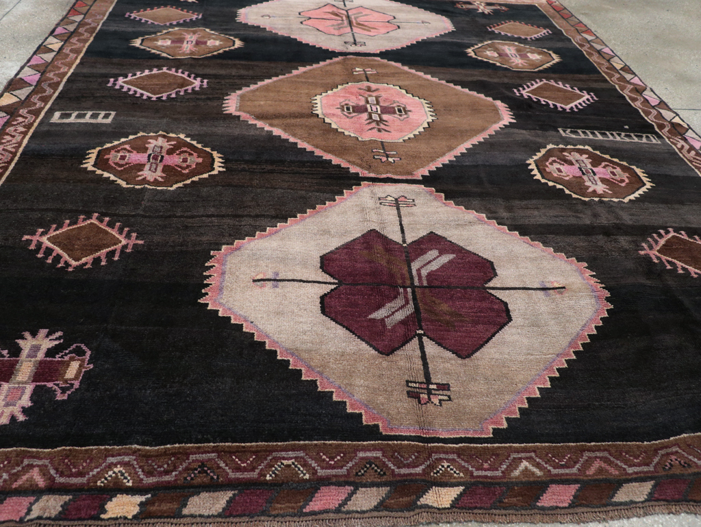 Vintage Turkish Anatolian Room Size Carpet, No.31854 - Gsblank