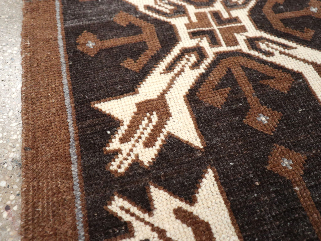 Vintage Turkish Anatolian Throw Rug, No.31855 - Gsblank