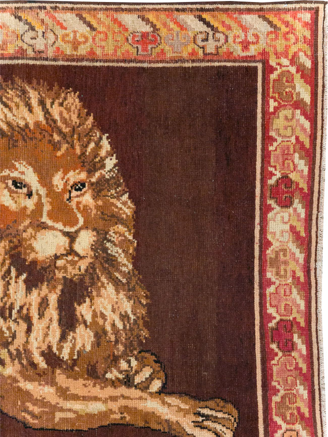 Antique East Turkestan Pictorial Khotan Accent Rug, No.31861 - Gsblank