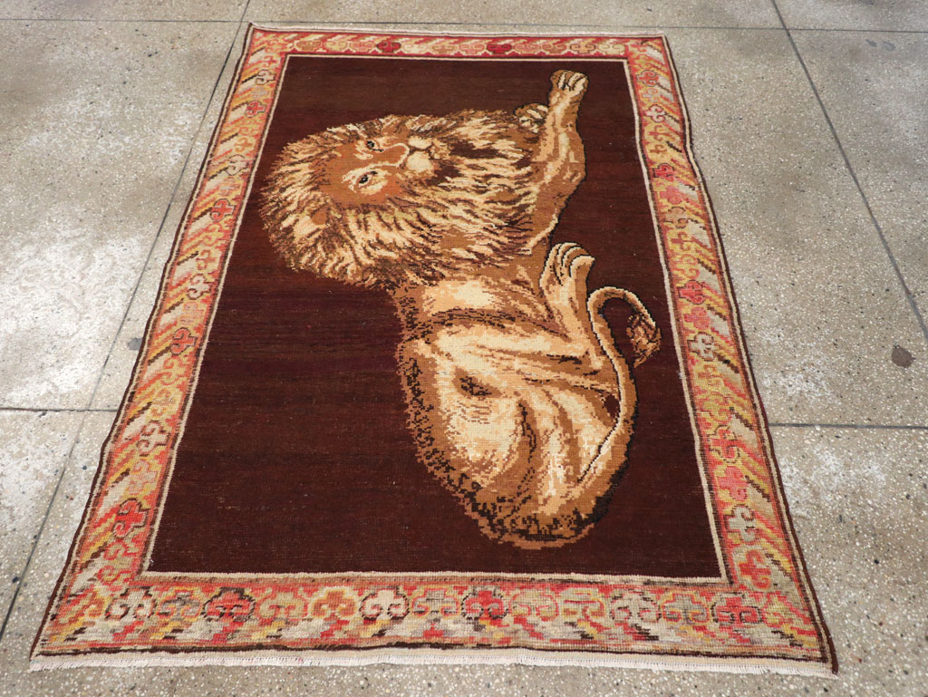 Antique East Turkestan Pictorial Khotan Accent Rug, No.31861 - Gsblank