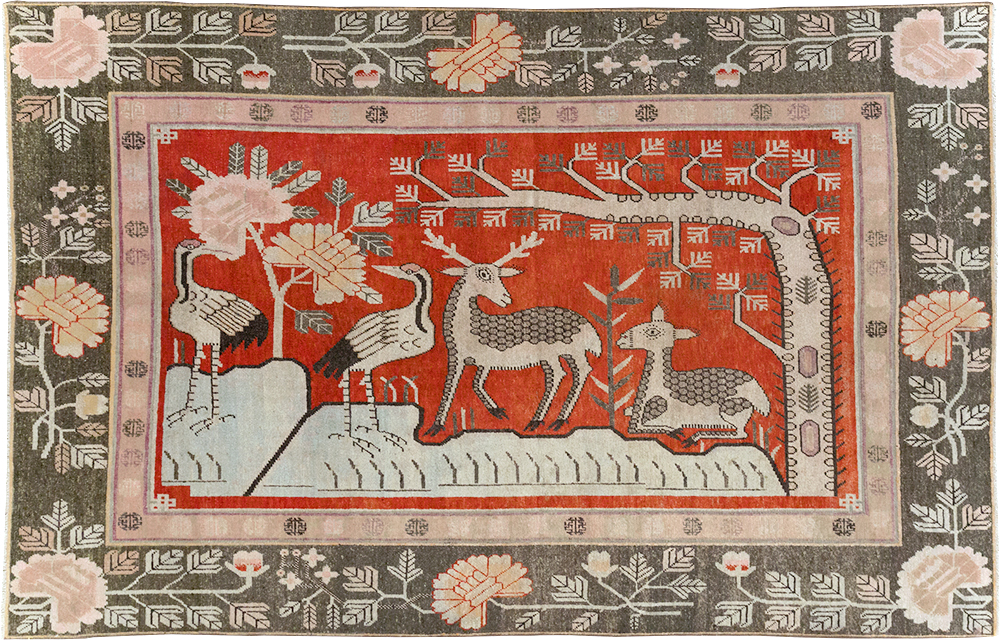 Vintage East Turkestan Khotan Pictorial Accent Carpet, No.31880 - Gsblank