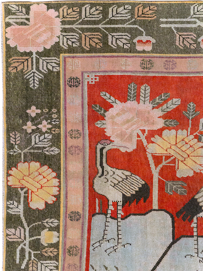 Vintage East Turkestan Khotan Pictorial Accent Carpet, No.31880 - Gsblank