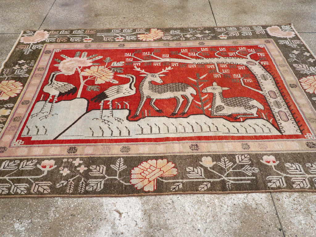 Vintage East Turkestan Khotan Pictorial Accent Carpet, No.31880 - Gsblank